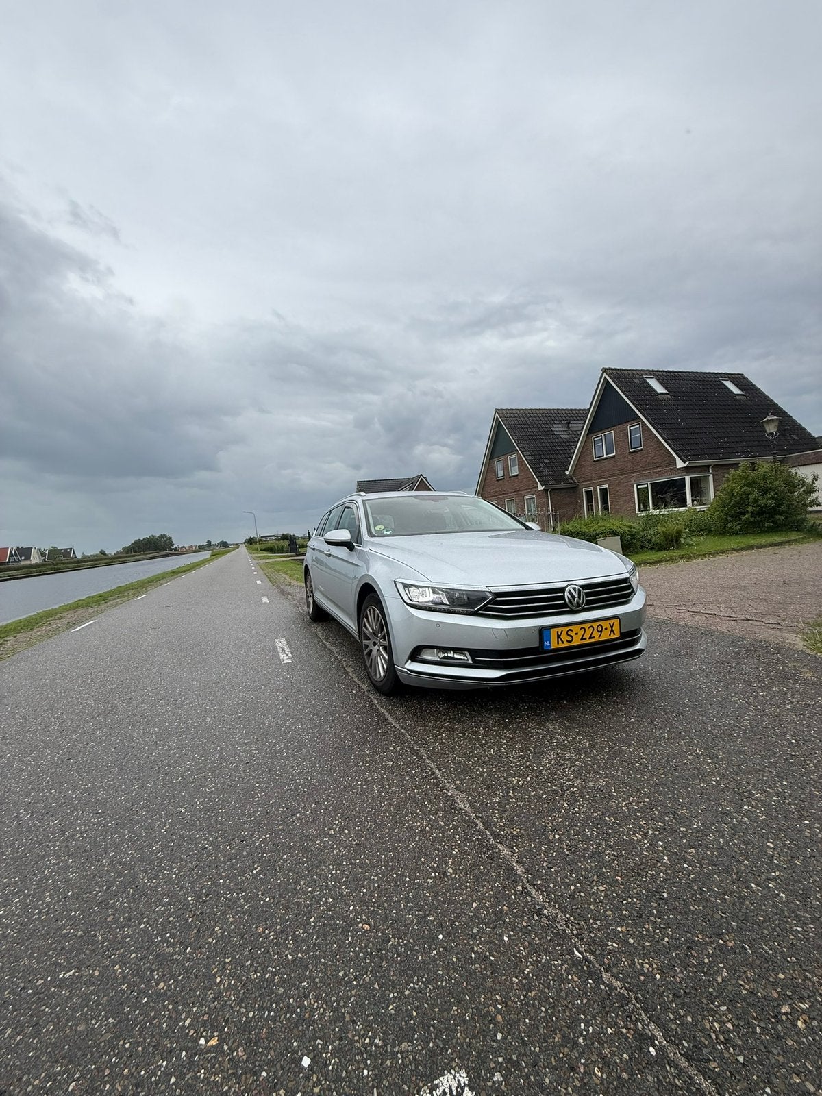 Volkswagen Passat 1.6 TDI 88KW BMT Variant DSG 2016 Grijs, 4 cilinders, Origineel Nederlands, Stationwagon, Diesel