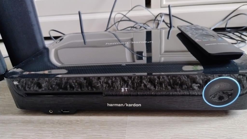 Te koop mooie home cinema set harmon Kardon BDS 380 zgan, Blu-ray-speler, 70 watt of meer, Zo goed als nieuw, Ophalen