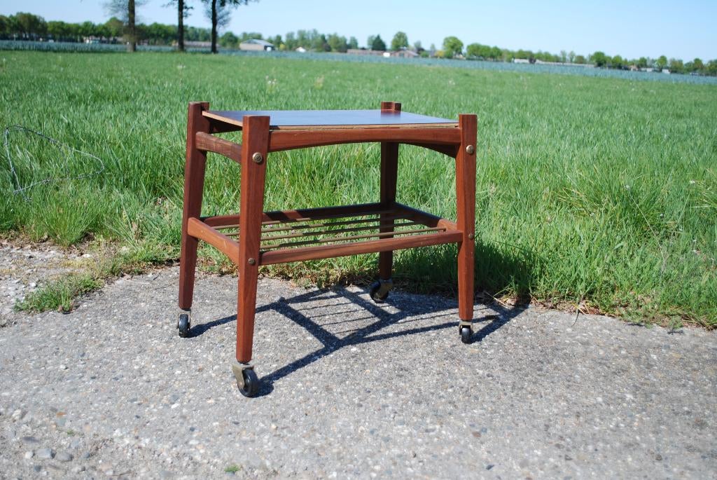 Teak lectuur plantentafeltje, Ophalen, Gebruikt, Nb, Nb