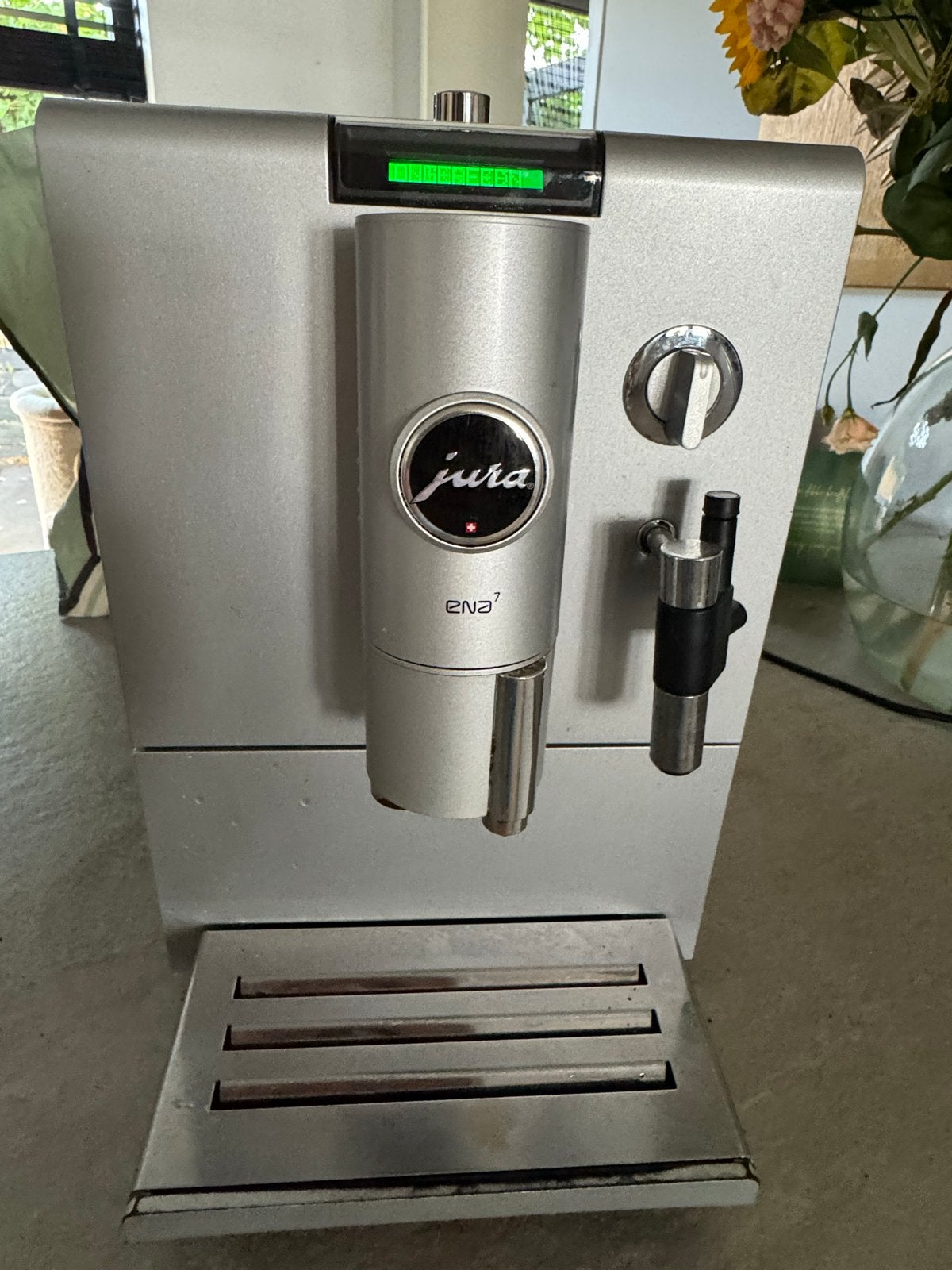 Jura ENA 7 Koffiemachine met een probleem, Ophalen, Afneembaar waterreservoir, Gebruikt, Koffiemachine