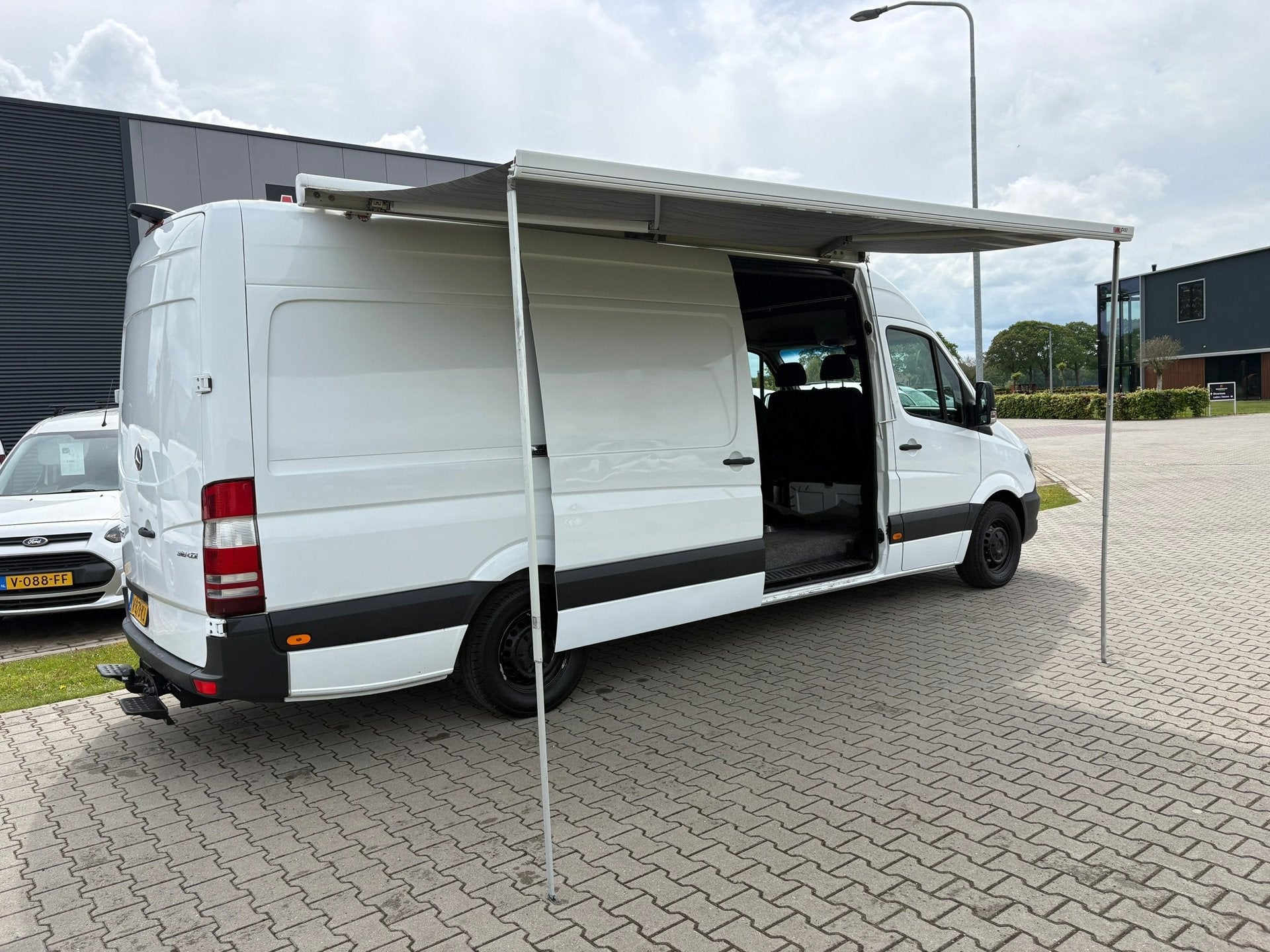 Mercedes-Benz Sprinter 316 163PK 432 L3H2 Crossbus, Auto's, Euro 5, Gebruikt, Zwart, 4 cilinders