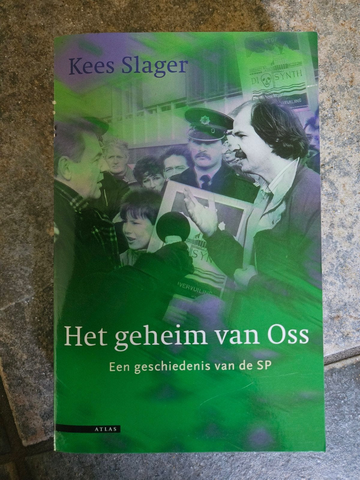 Het geheim van Oss: Een geschiedenis van de SP, 20e eeuw of later, Europa, Ophalen of Verzenden, Zo goed als nieuw