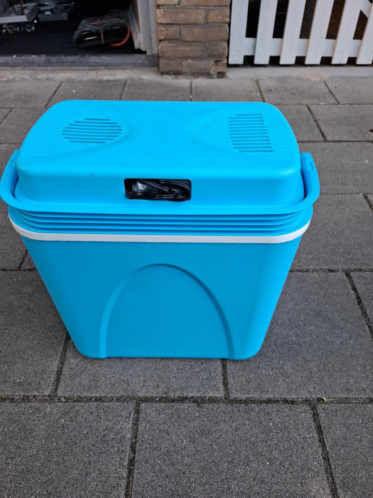 Gloednieuwe elektrische koelbox - Perfect voor onderweg!, Ophalen of Verzenden