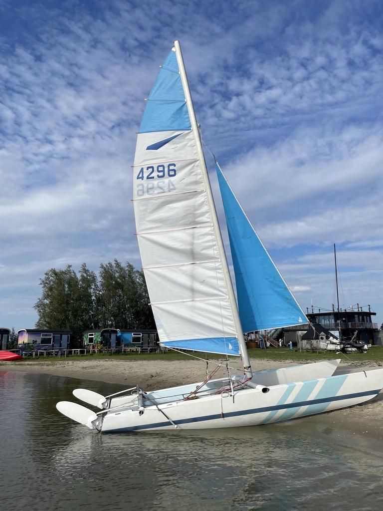 Dart 18 Catamaran met trailer en catrack, Watersport en Boten, Catamarans, Ophalen, Gebruikt, Geen motor, Overige modellen