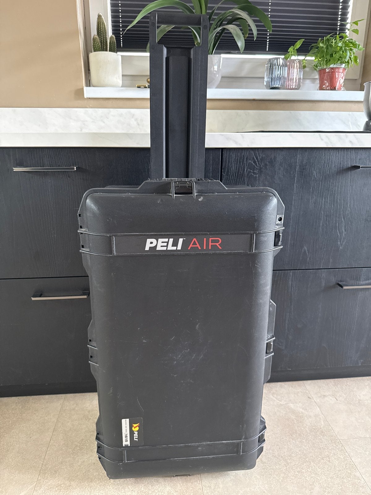 Peli Air 1615 Koffer met Wieltjes - Zwart, Zo goed als nieuw, Ophalen, Hard kunststof, 45 tot 55 cm, Zo goed als nieuw