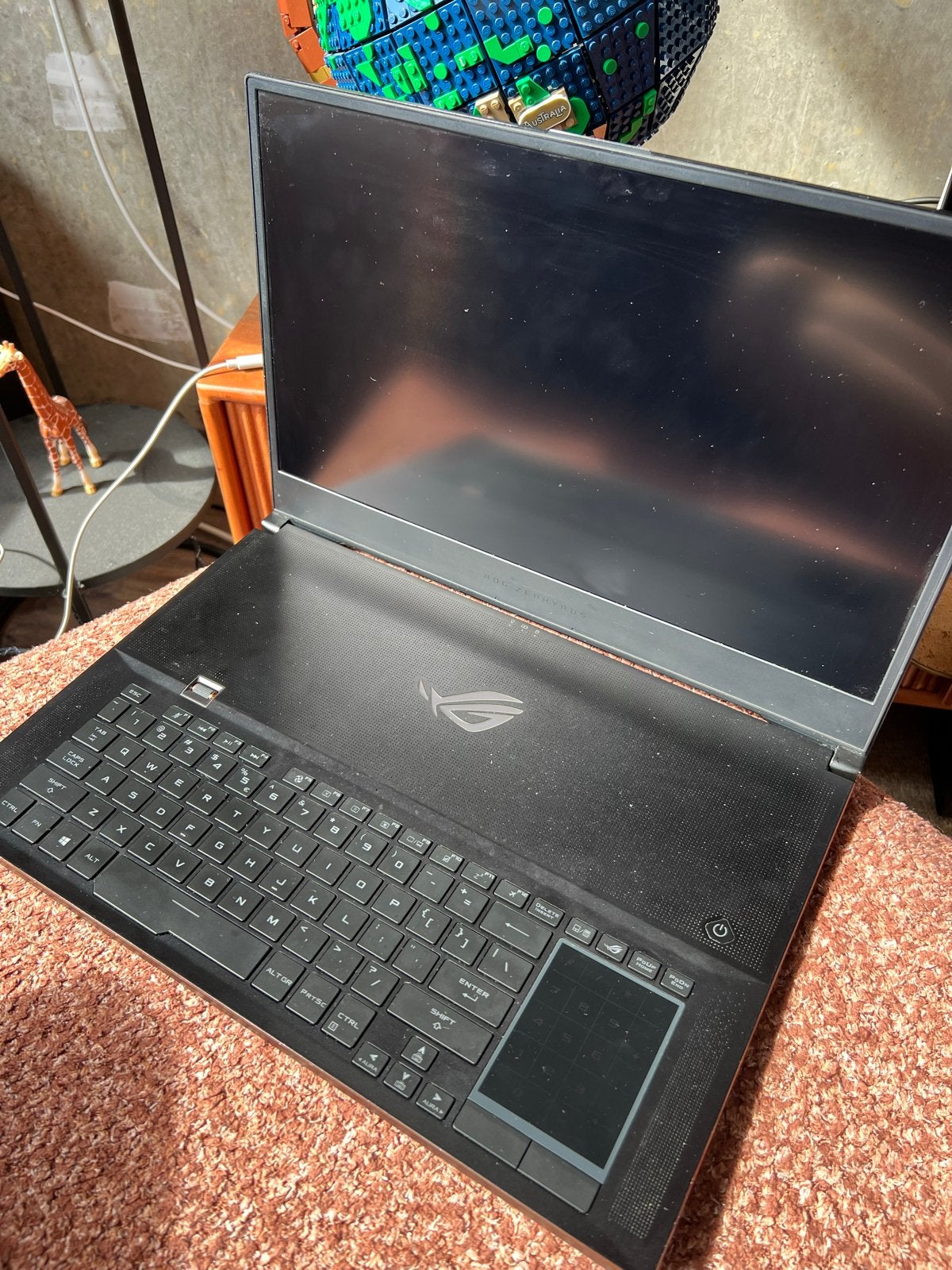 Defect: ASUS ROG Zephyrus, 2080 Max-Q, 32GB, 240Hz, 1TB, Met videokaart, Ophalen of Verzenden, Gaming, SSD