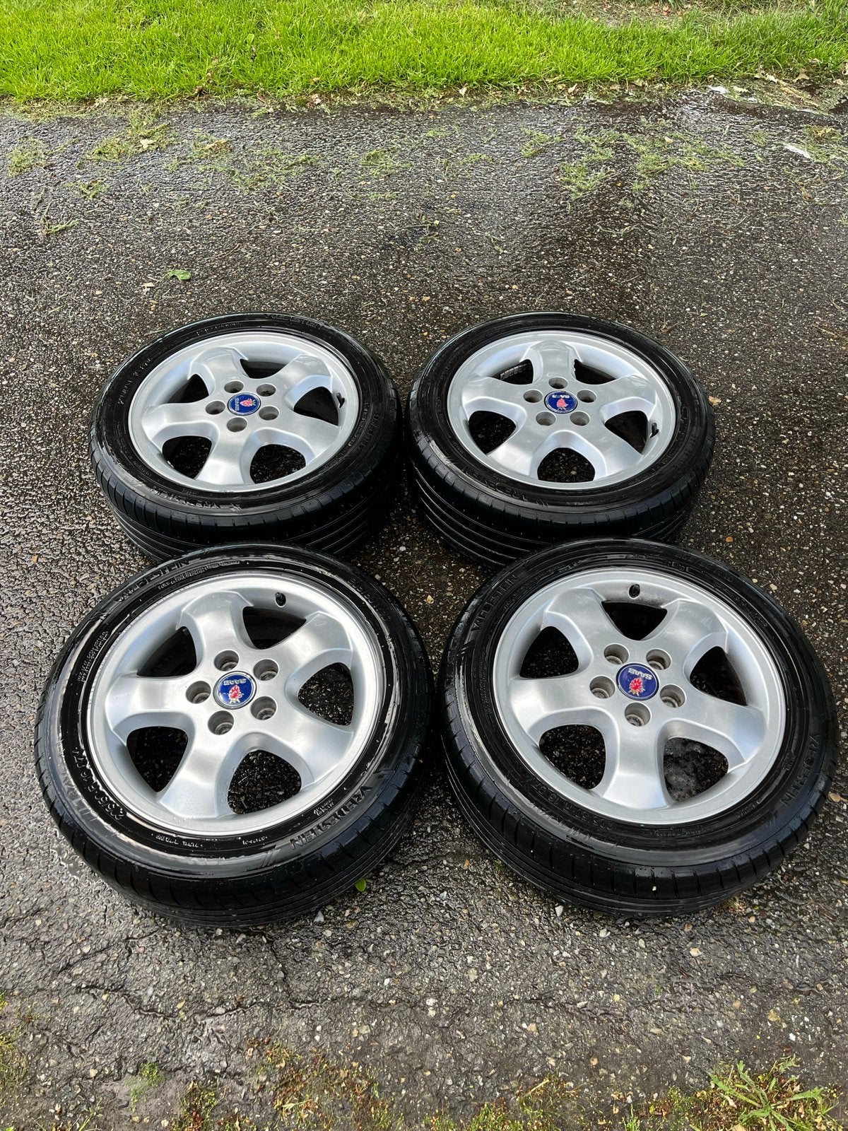 Saab Alu 22 velgen met Vredestein zomerbanden - 16 inch, Auto diversen, Auto-accessoires, Ophalen, Gebruikt