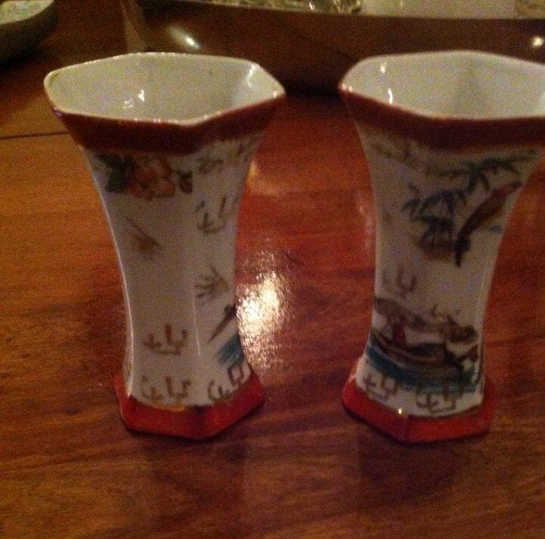 Twee kleine, oude Chinese minivaasjes (etagères), Antiek en Kunst, Ophalen of Verzenden