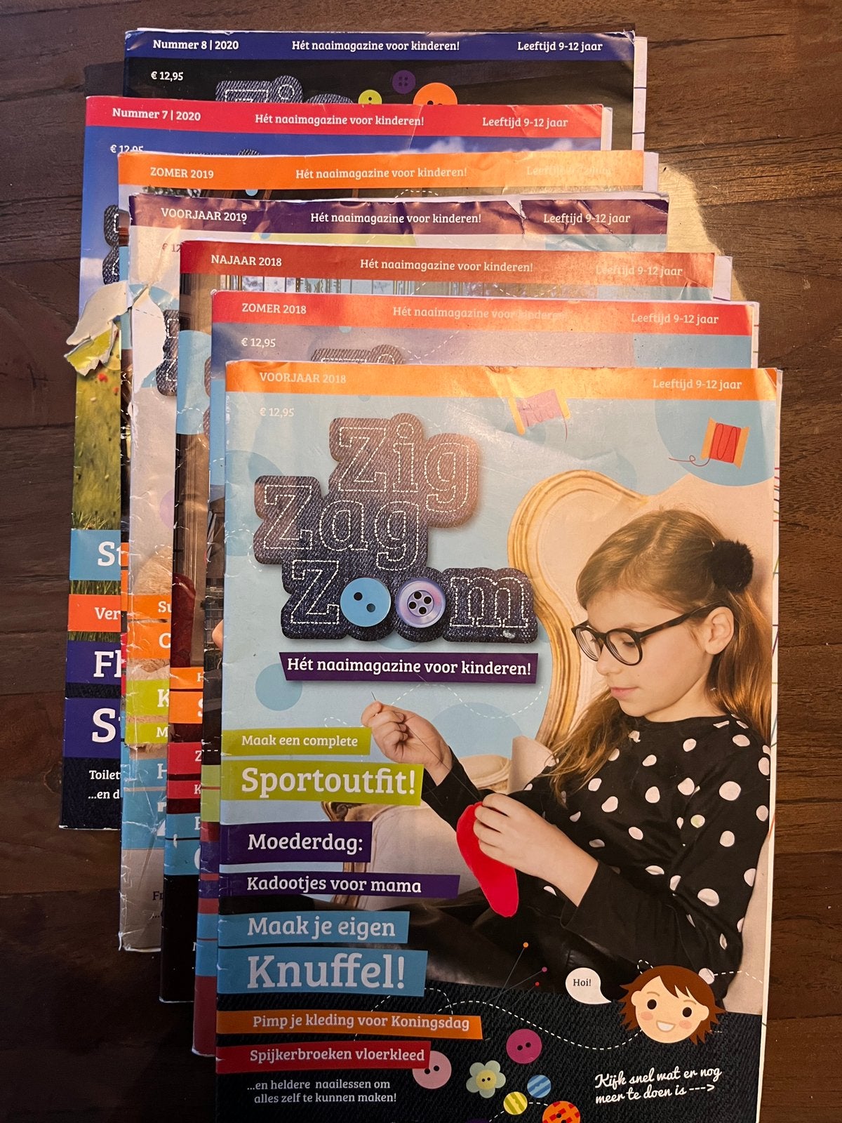 7x Zigzagzoom naai magazine voor kinderen, Ophalen of Verzenden, Gelezen, Overige typen