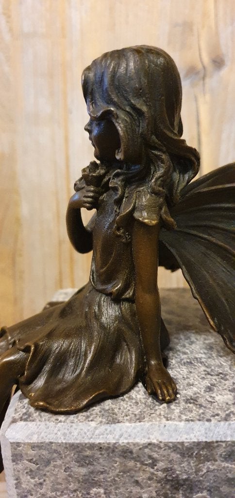 Bronzen beeld/ ELFJE met BLOEM /FEE / ENGEL, Ophalen of Verzenden, Brons, Beeld