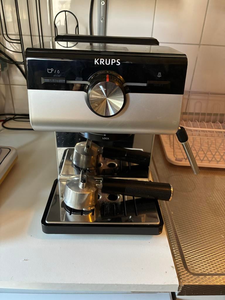 Krups XP384E10 Koffiezetapparaat - Espresso Machine, Stoompijpje, Espresso apparaat, Gemalen koffie, Ophalen of Verzenden