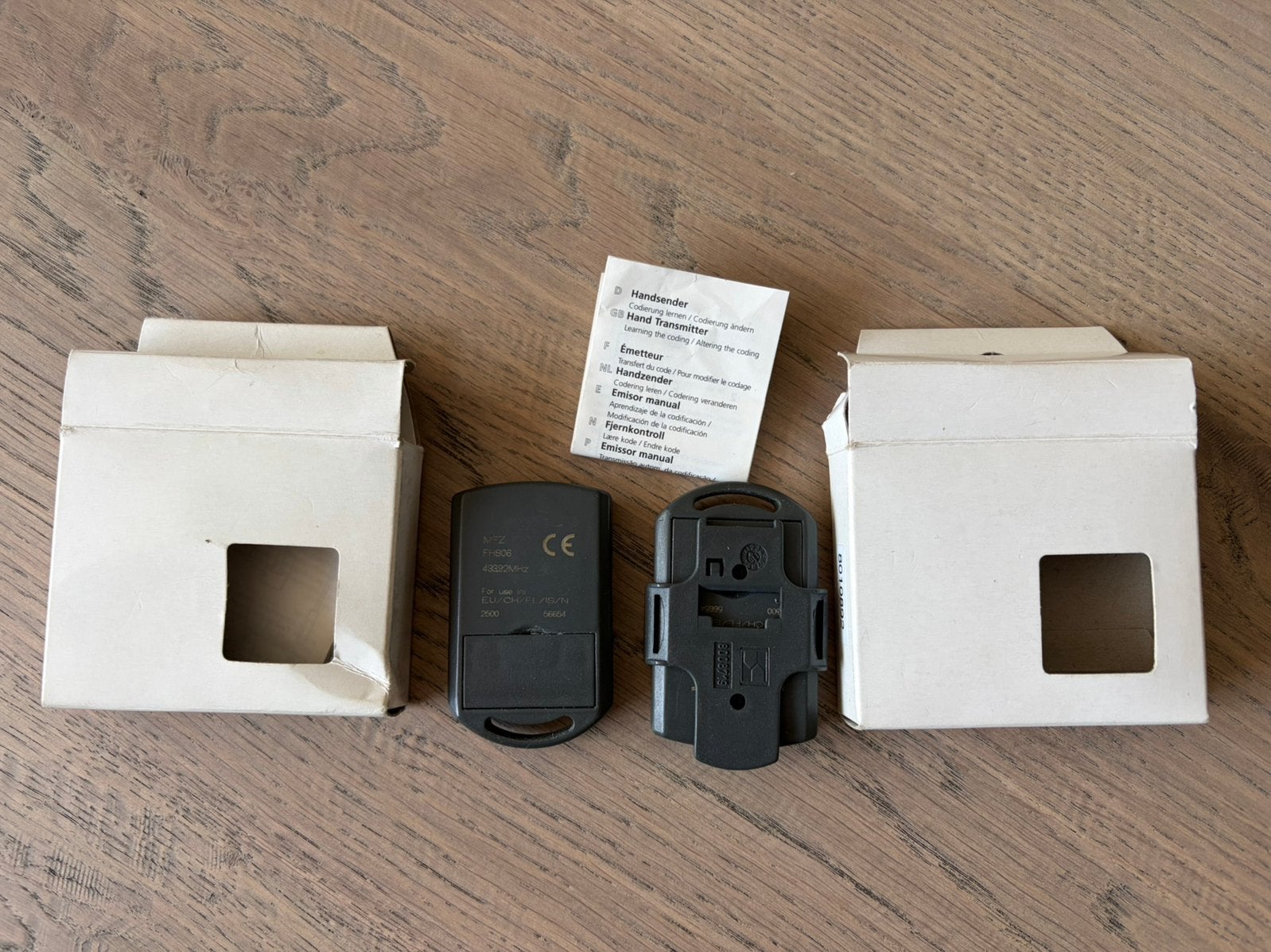 Handzenders 2 stuks (gebruikt), Doe-het-zelf en Verbouw, Ophalen of Verzenden, Gebruikt, Binnendeur, Minder dan 200 cm