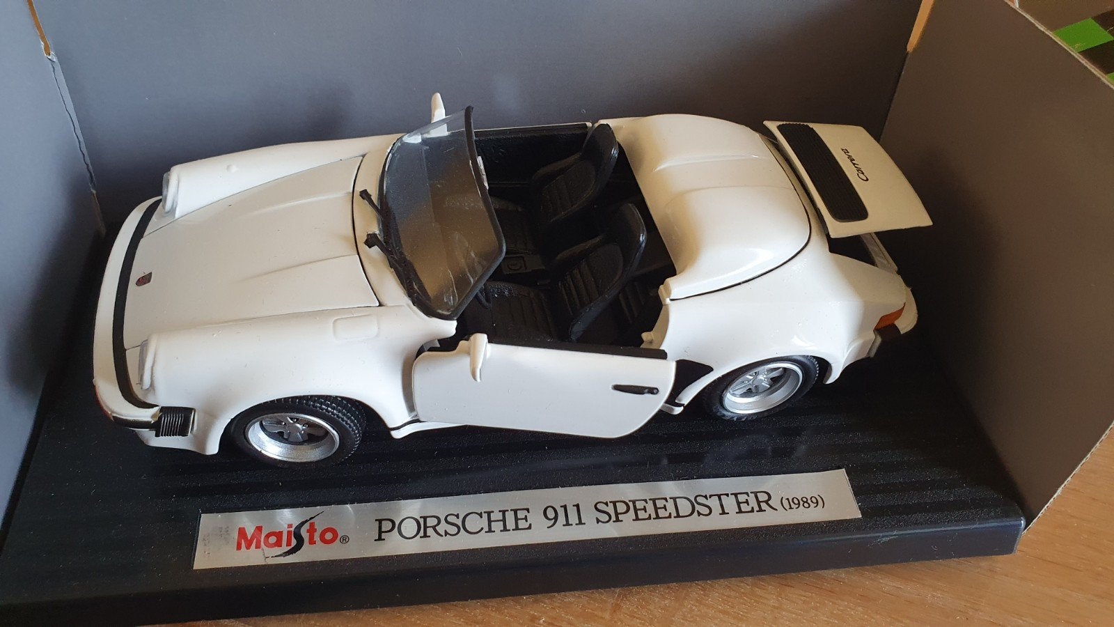 Porsche 911 speedster, Ophalen, Zo goed als nieuw, Maisto