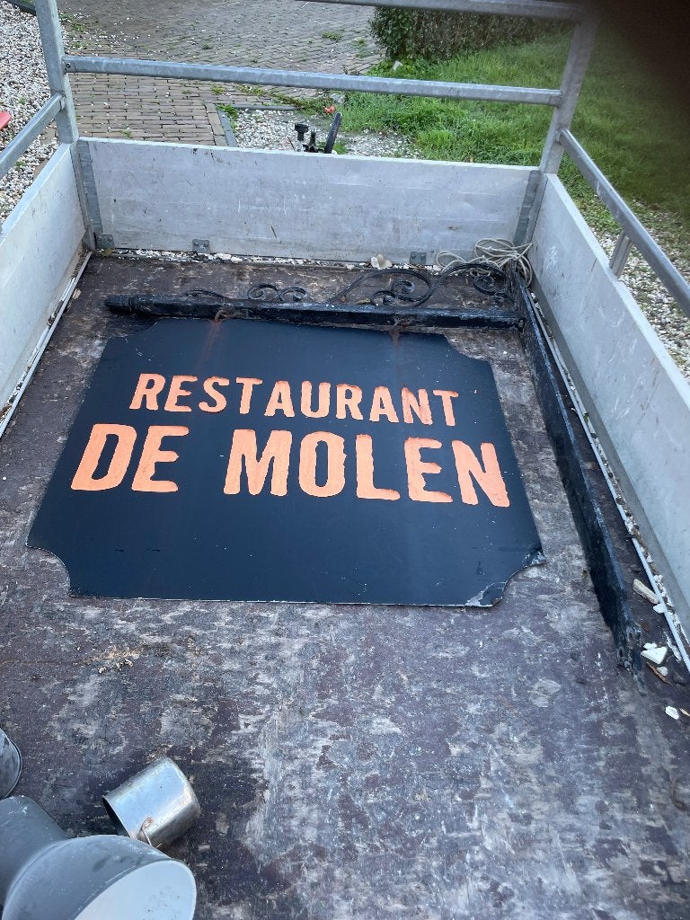 Uithangbord, Ophalen, Gebruikt