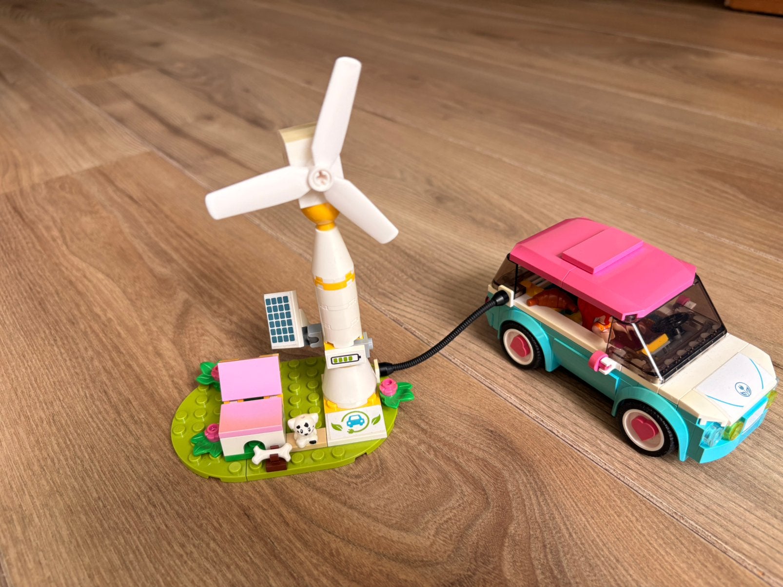 Lego Friends 41443 Olivias electrische auto, Ophalen of Verzenden, Zo goed als nieuw