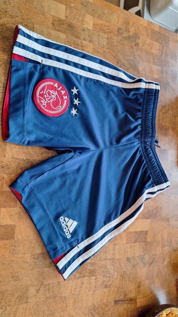 Ajax Adidas Voetbalbroekje Maat 128 (7-8 jaar), Ophalen of Verzenden, Zo goed als nieuw, Adidas, Jongen