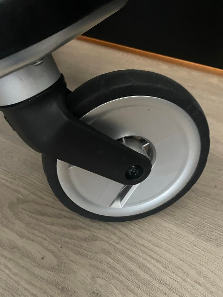 Mutsy Meerijdplankje - Handig voor oudere broer/zus, Ophalen of Verzenden, Gebruikt, Kinderwagen, Mutsy