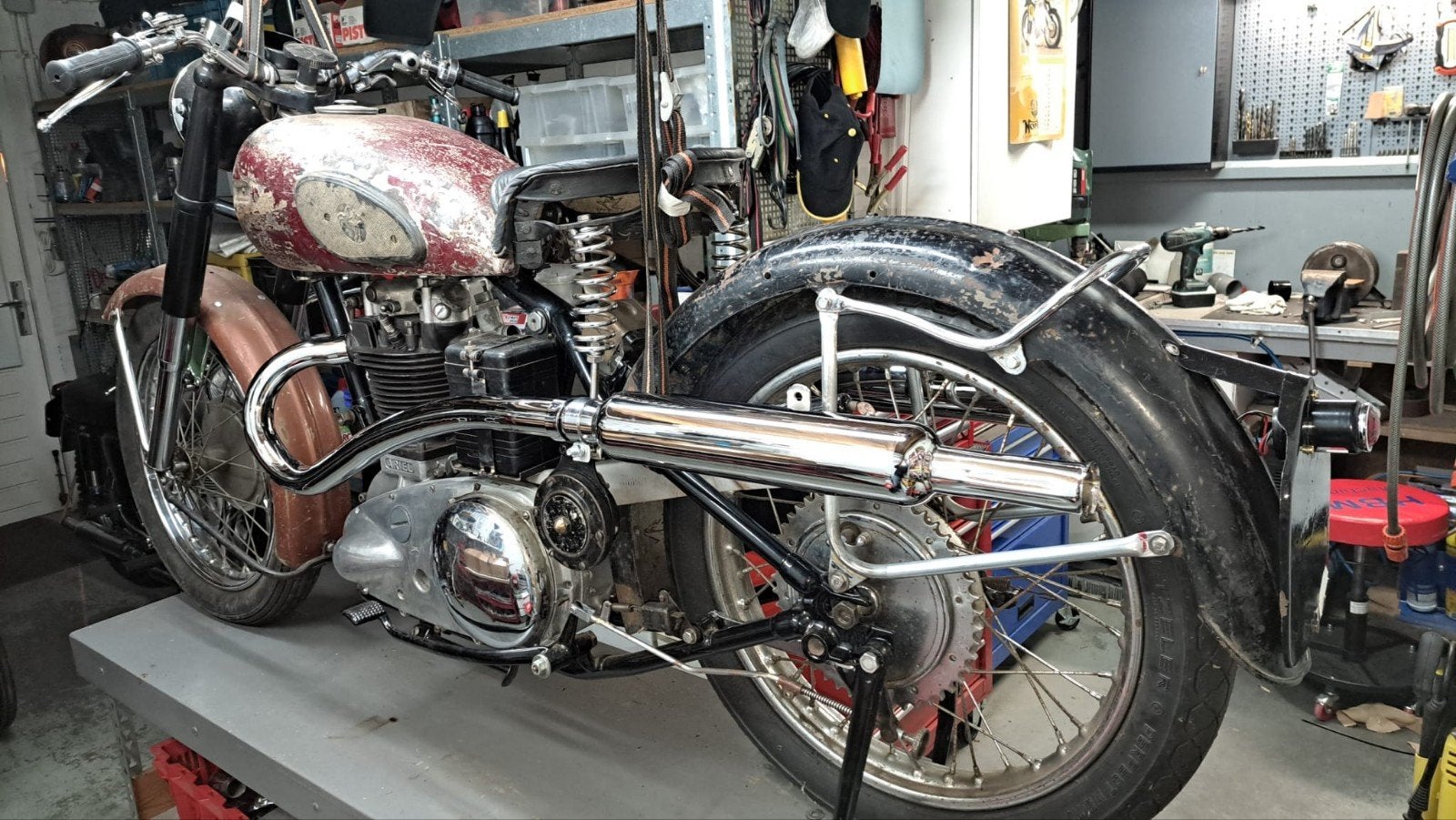 Gezocht: Krukas/onderblok Ariel NH, Motoren, Ophalen