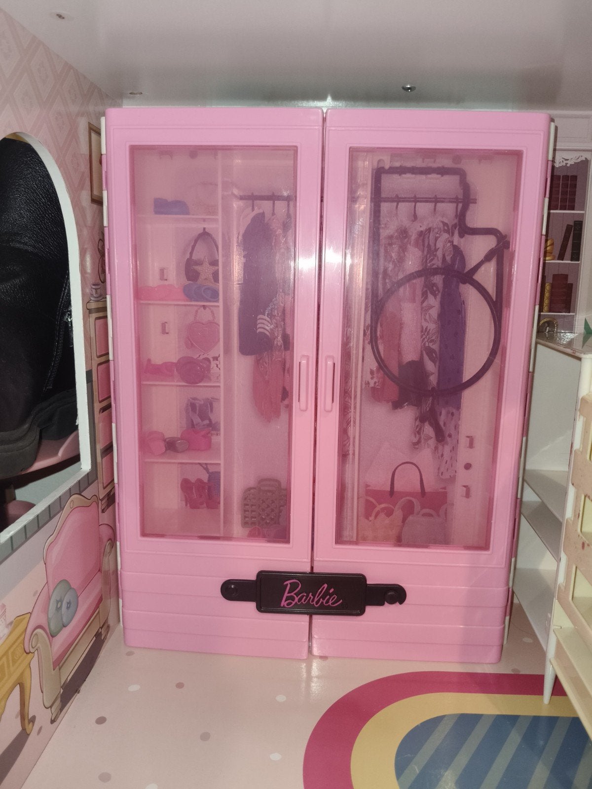 Barbie Kledingkast, Ophalen of Verzenden, Zo goed als nieuw, Barbie