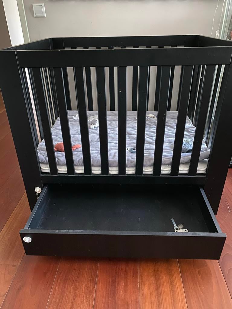 Kidsmill box Alaska zwart met lade, Ophalen of Verzenden, Gebruikt, Vierkant, Lade