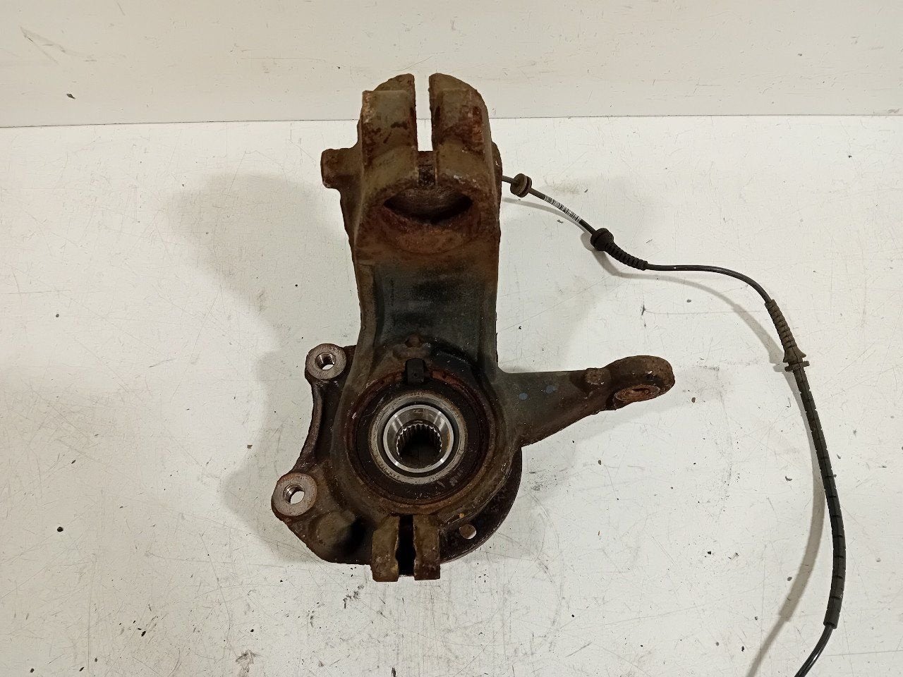 Wielnaaf rechts voor Peugeot 2008, Onderdelen@venauto.nl, Van der Ven Autorecycling B.V., Gebruikt, Ettenseweg 76, 4706 PB Roosendaal, The Netherlands