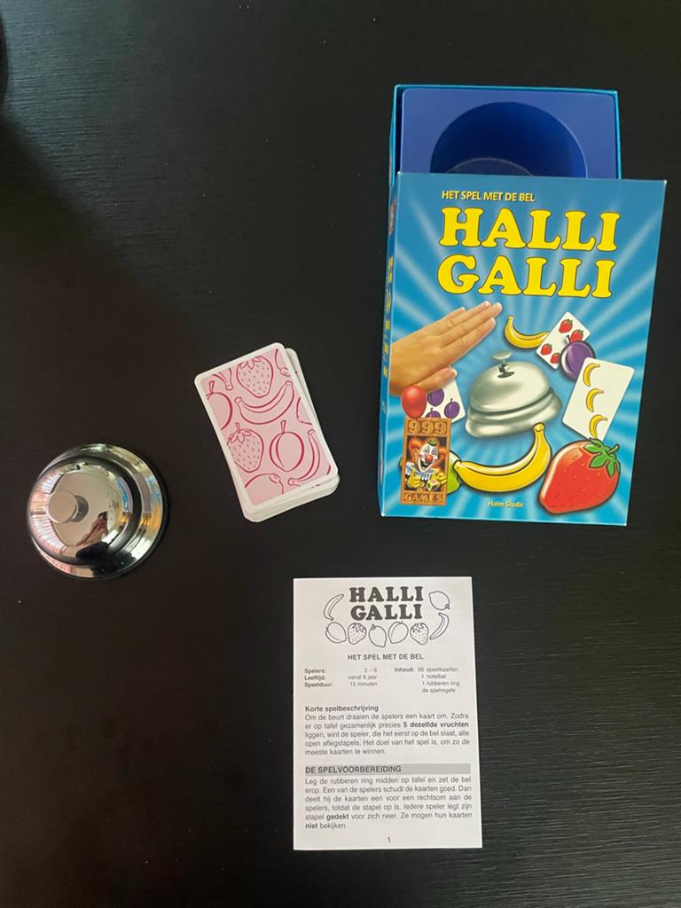 Halli Galli - Het snelle fruitspel met de bel, Drie of vier spelers, Ophalen of Verzenden, Gebruikt