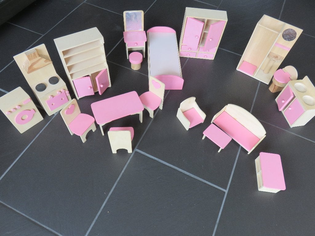 Houten poppenhuis meubelset of poppen speelset 19delig., Ophalen of Verzenden, Gebruikt, Poppenhuis