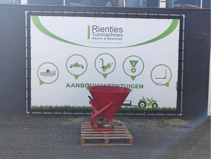 DEMO Kunstmeststrooier, Zoutstrooier voor minitractor, Niet ingevuld, Niet ingevuld, Ophalen of Verzenden, Zo goed als nieuw