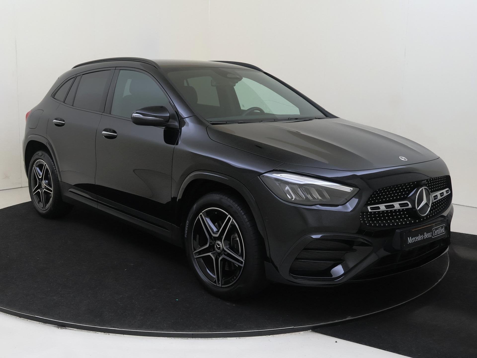 Mercedes-Benz GLA-klasse 250 e Star Edition AMG Line, Auto's, Stof, 4 cilinders, 16 kWh, Zwart
