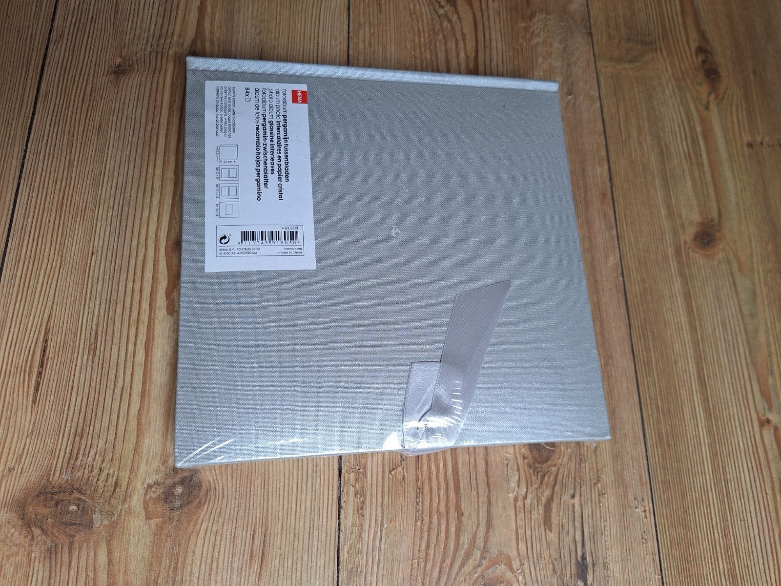 Nieuw HEMA Fotoalbum Grijs met Lint - Ongeopend, Ophalen of Verzenden, Nieuw, Fotoalbum