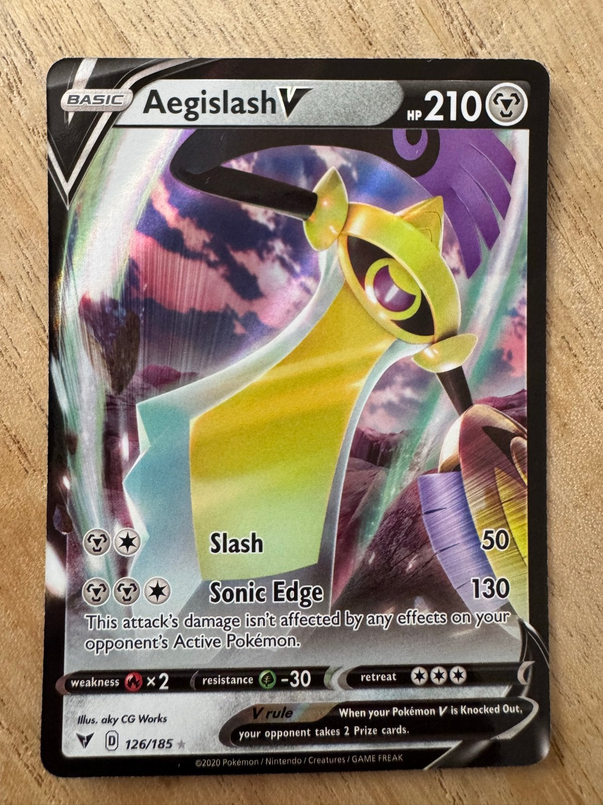Pokémon Kaart Aegislash V (126/185) - Zo goed als nieuw, Ophalen of Verzenden, Zo goed als nieuw, Losse kaart