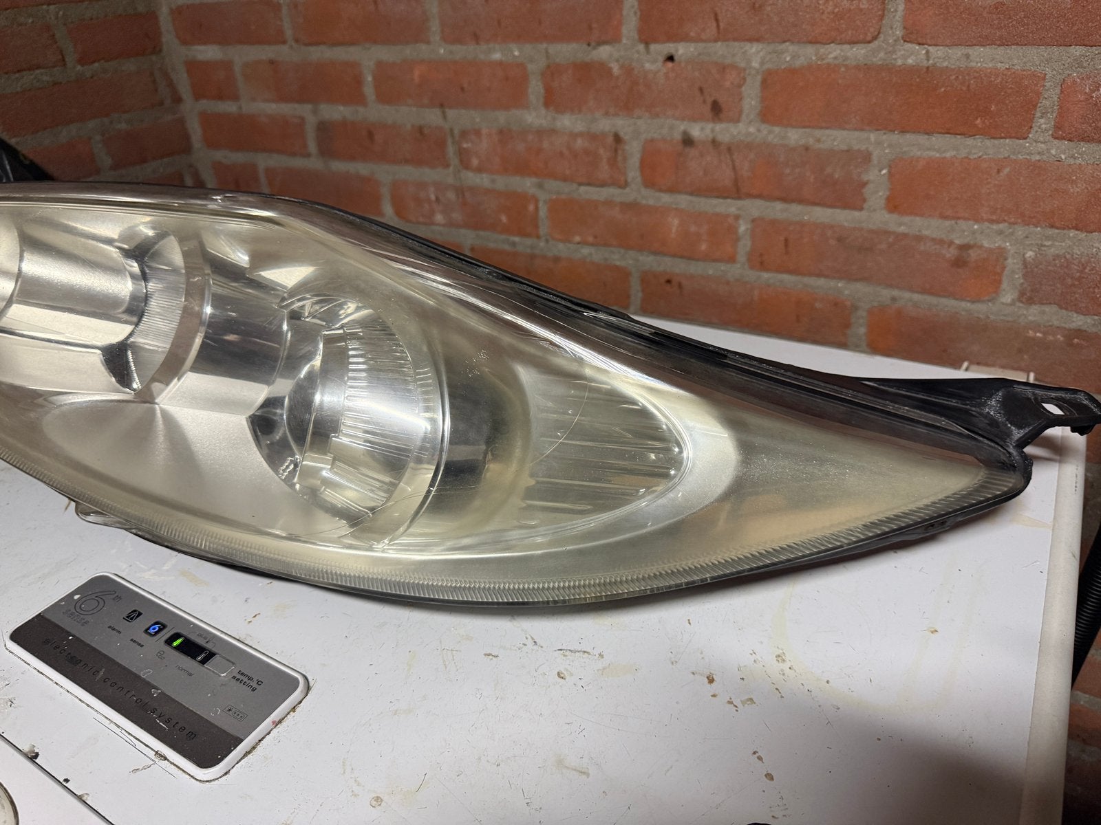 Ford fiesta linkerkoplamp mk7, Verzenden, Gebruikt, Ford