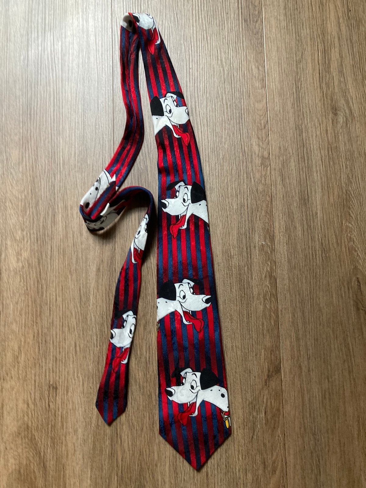 Disney 101 Dalmatiërs stropdas, Ophalen of Verzenden, Zo goed als nieuw, Rood, Met patroon