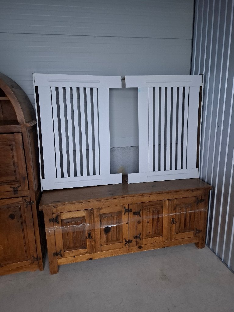 Mooie witte houten radiatoromlijsting 2 stuks, Ophalen, Minder dan 60 cm, Radiator, 80 cm of meer