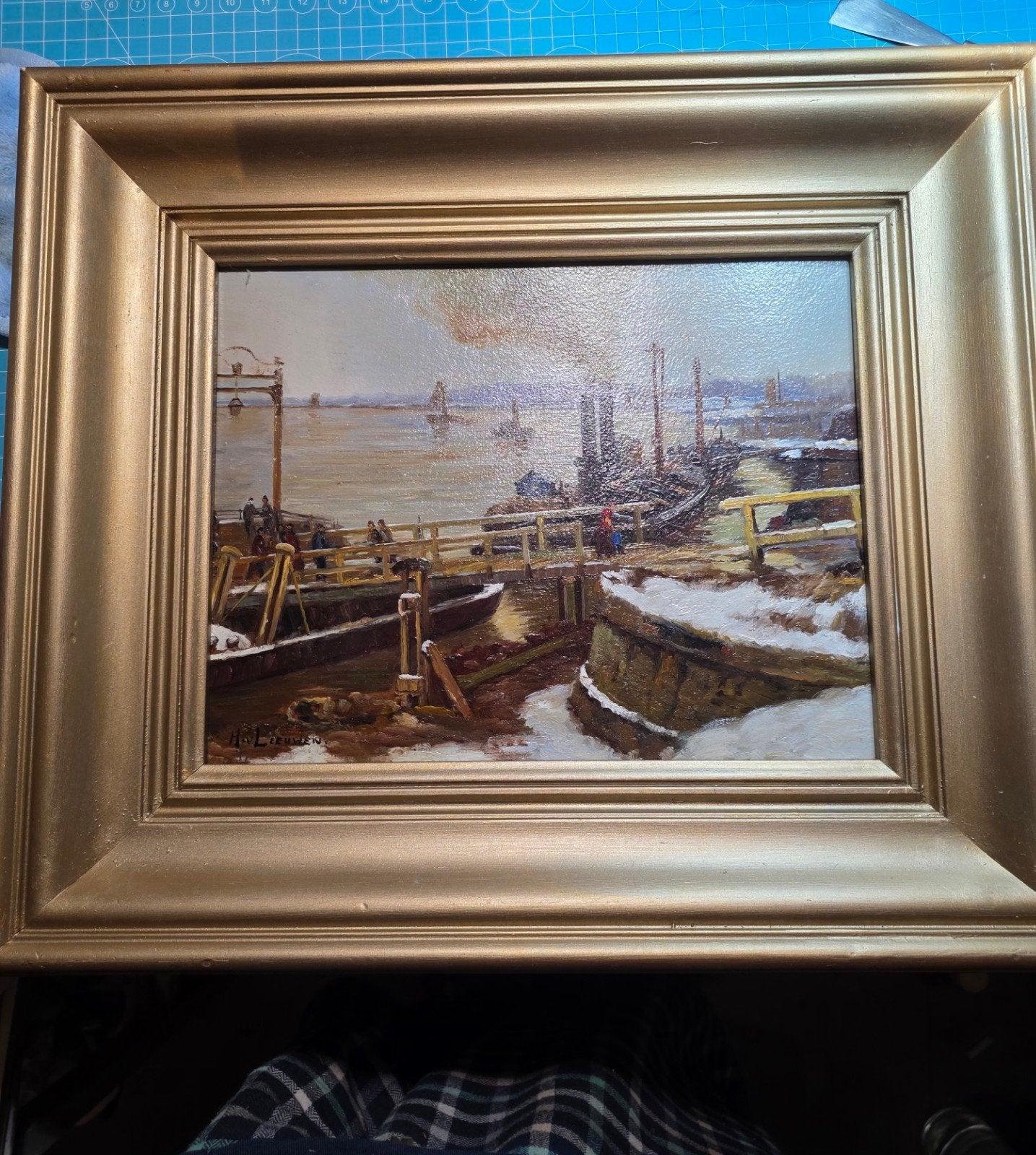 Olieverfschilderij havengezicht H.v. Leeuwen 27x22, Realistisch, Ophalen of Verzenden, Maritiem / water, Paneel