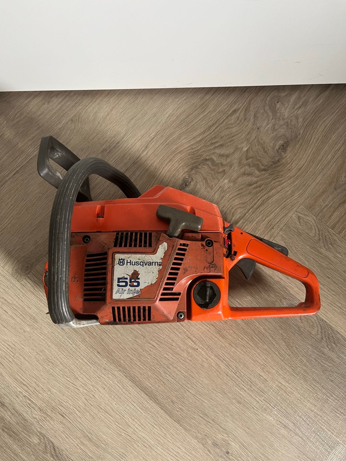 Husqvarna 55 Kettingzaag voor onderdelen, Gebruikt, Kettingzaag, Ophalen of Verzenden, 30 tot 70 mm
