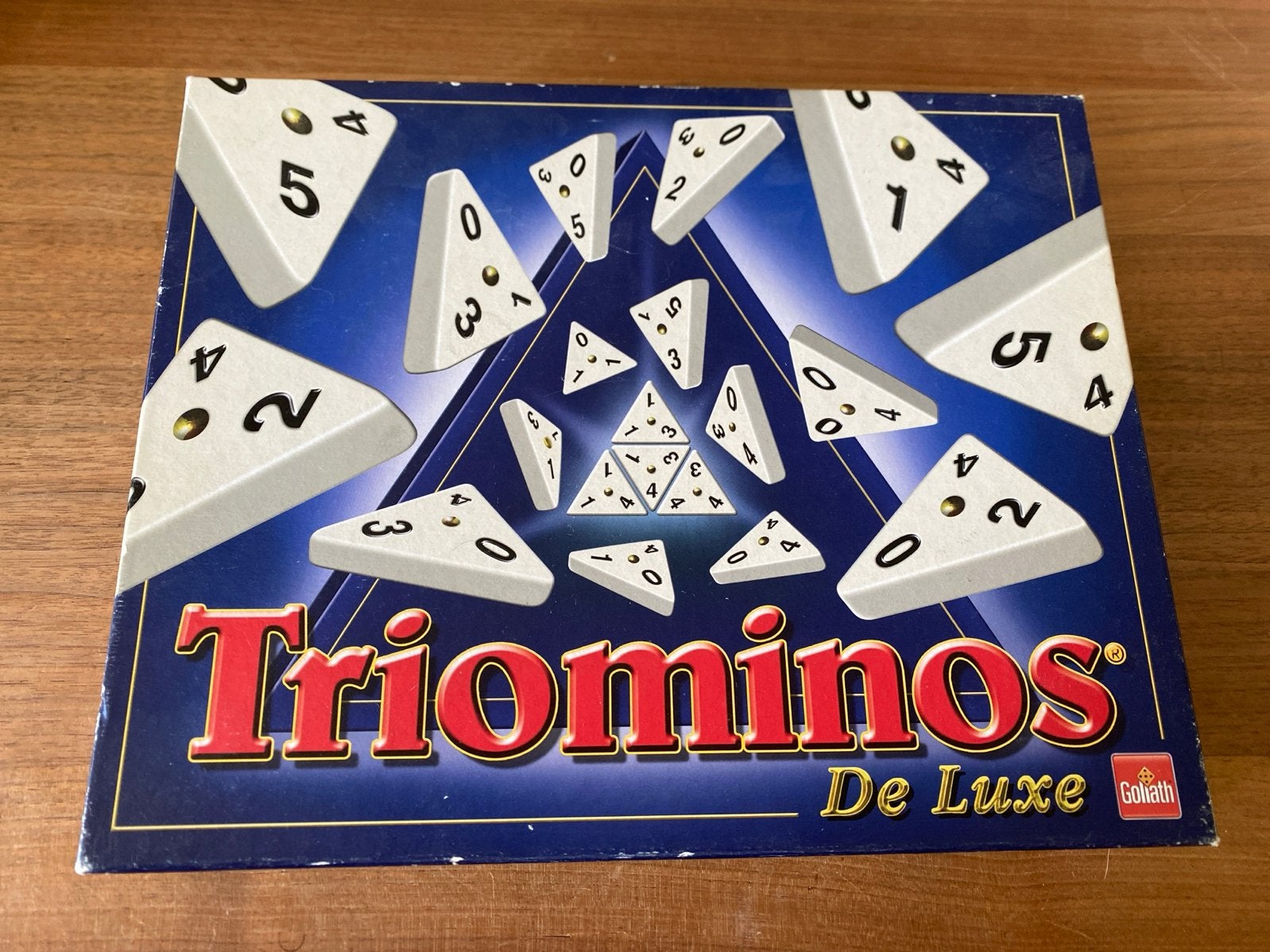 Triominos De Luxe - Compleet Gezelschapsspel, Hobby en Vrije tijd, Gezelschapsspellen | Bordspellen, Drie of vier spelers, Ophalen