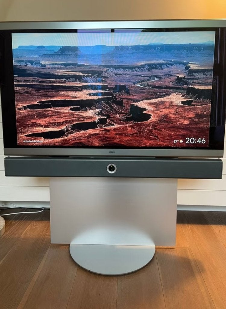Tv van het merk, loewe, Gebruikt, 50 Hz, 80 tot 100 cm, Ophalen