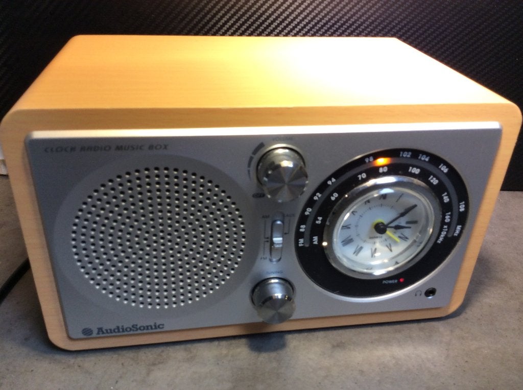 Audiosonic retro wekker radio RD-1541, Ophalen of Verzenden, Nieuw, Analoog