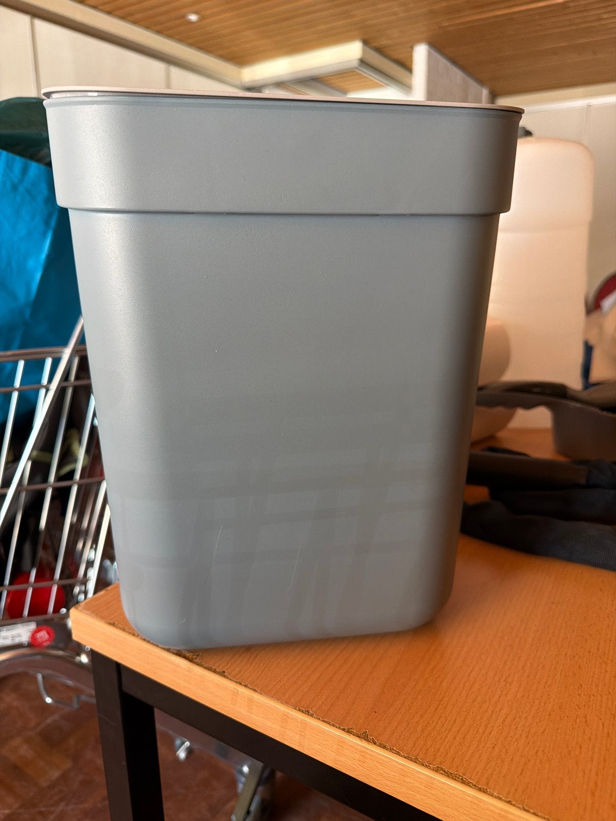 Handige Campingprullenbak met Ophangsysteem, Kunststof, Nieuw, Ophalen of Verzenden, Minder dan 50 cm
