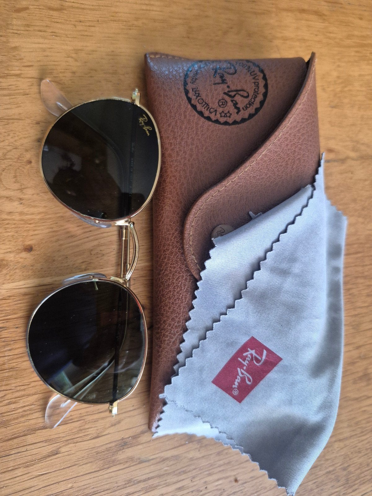 Originele RayBan zonnebril, Sieraden, Tassen en Uiterlijk, Zonnebrillen en Brillen | Dames, Ophalen of Verzenden, Zo goed als nieuw