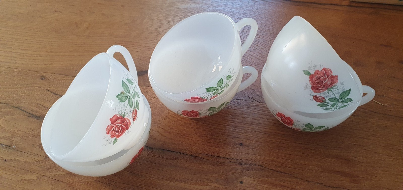 Arcopal France Rosa Rode Roos 6 kopjes opaalglas, Antiek en Kunst, Ophalen of Verzenden
