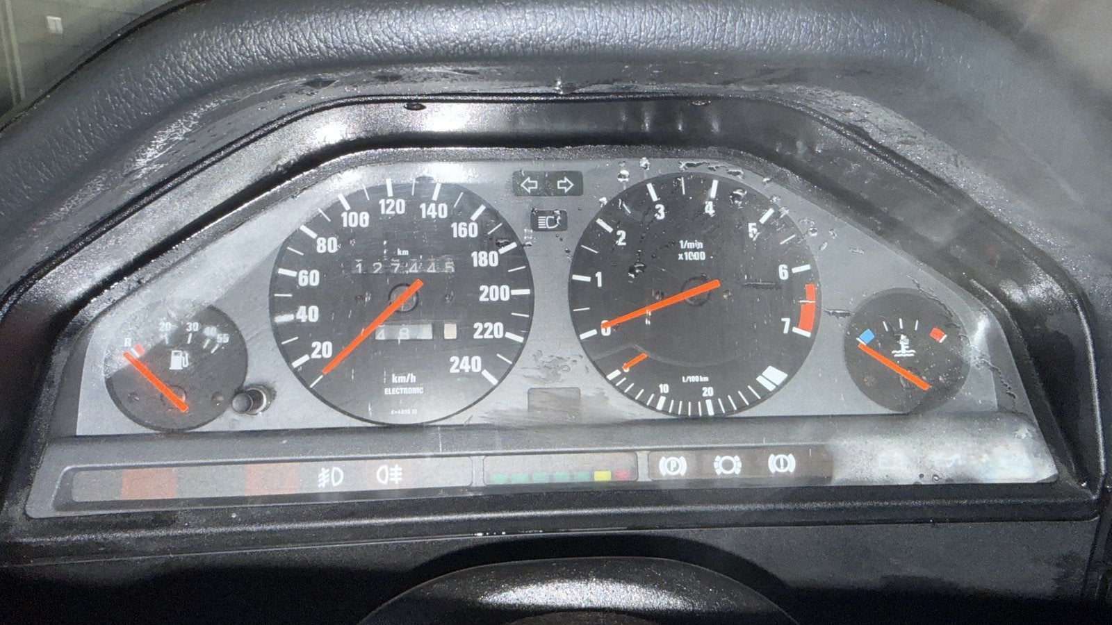 1987 BMW E30 320i BAUR / Hartge | Schuurvondst, Auto's, Cabriolet, Blauw, 122 pk, Handgeschakeld