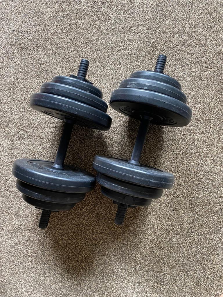 Dumbells, Sport en Fitness, Fitnessmaterialen, Ophalen of Verzenden, Zo goed als nieuw, Dumbbell
