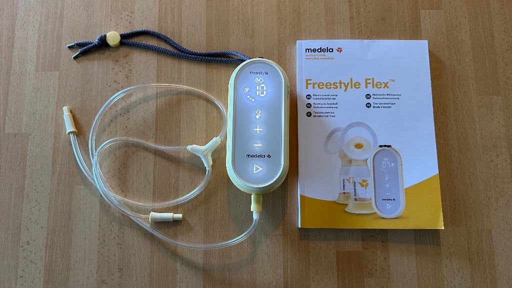 Borstkolf Medela Freestyle Flex + accessoires (complete set), Gebruikt, Medela, Borstkolf, Ophalen of Verzenden