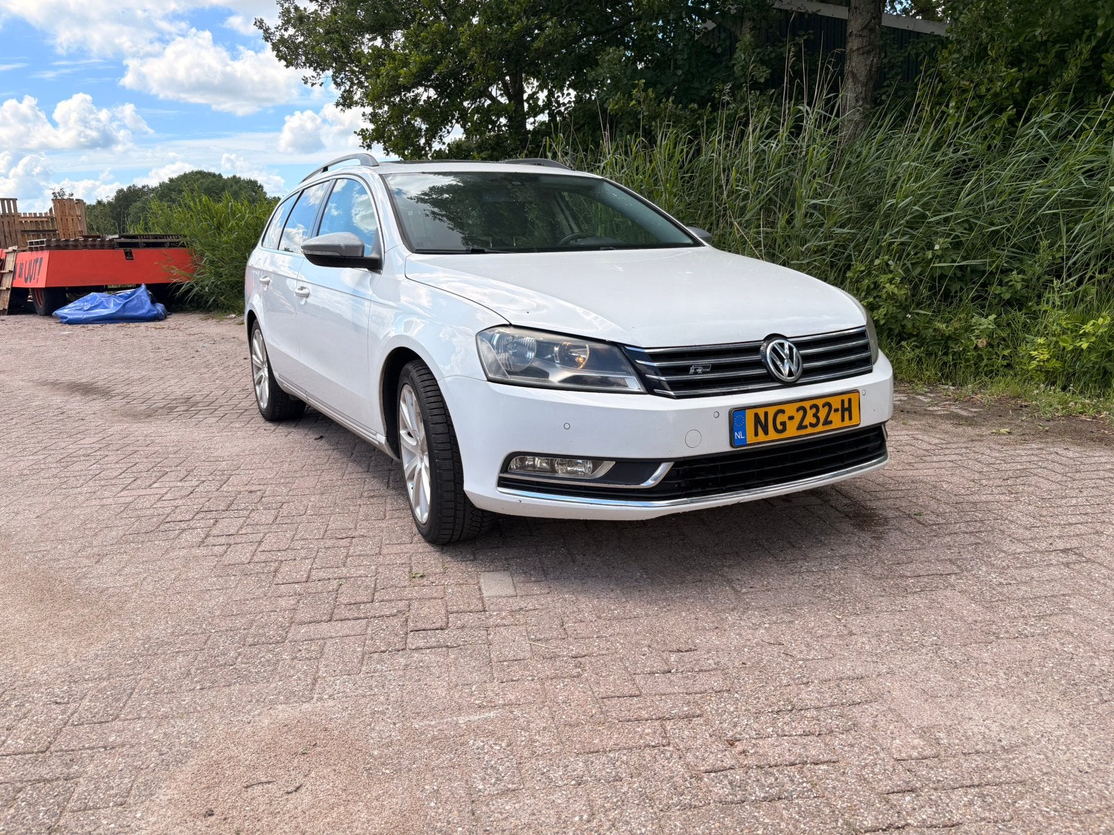 Volkswagen Passat 1.6 TDI 77KW Bluemotion Variant 2012 Wit, Voorwielaandrijving, Euro 5, Zwart, 4 cilinders