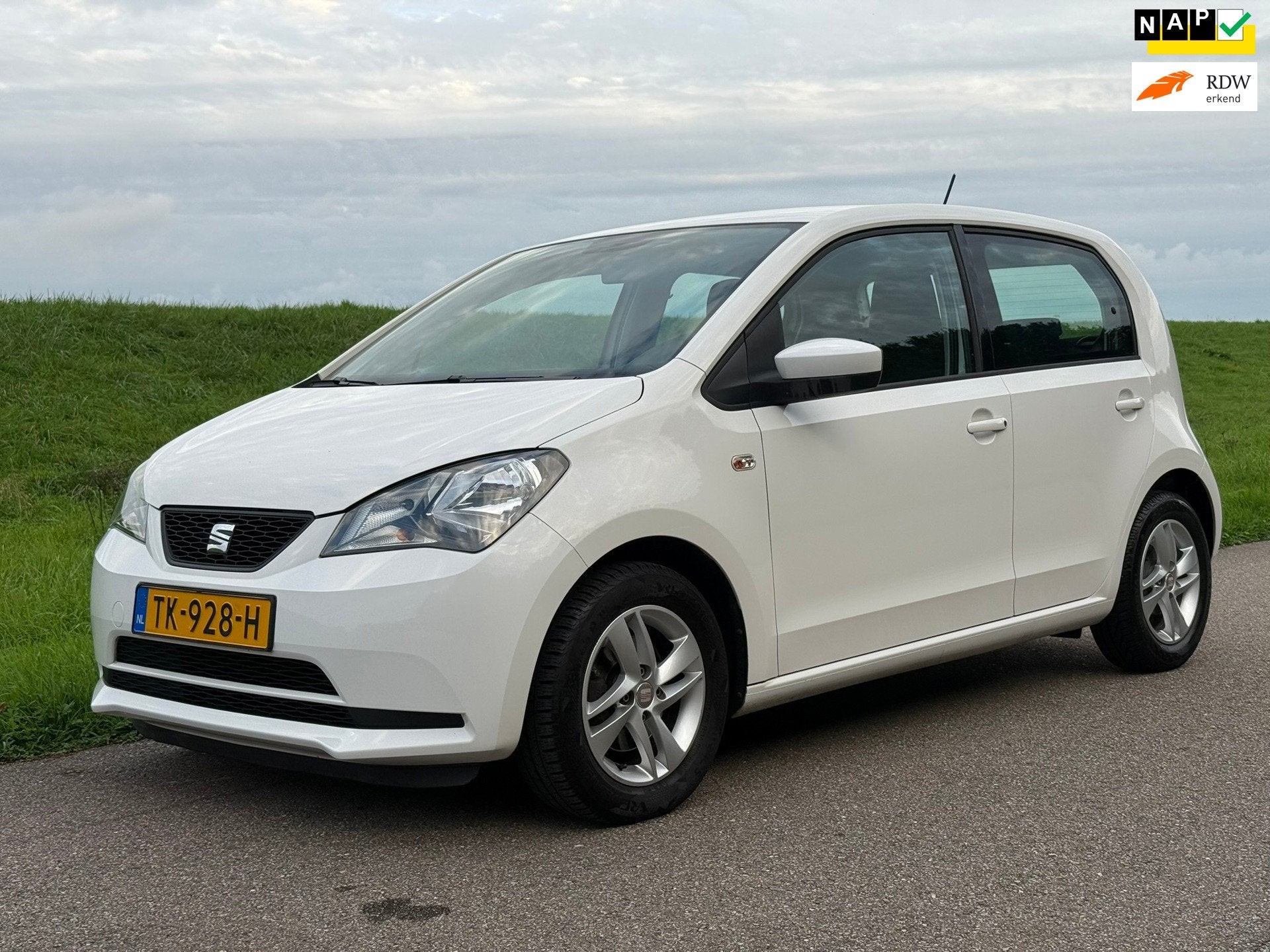 Seat Mii 1.0 Reference | Airco | Dealer onderhouden | NAP, Auto's, Voorwielaandrijving, Dealer onderhouden, Stof, Gebruikt