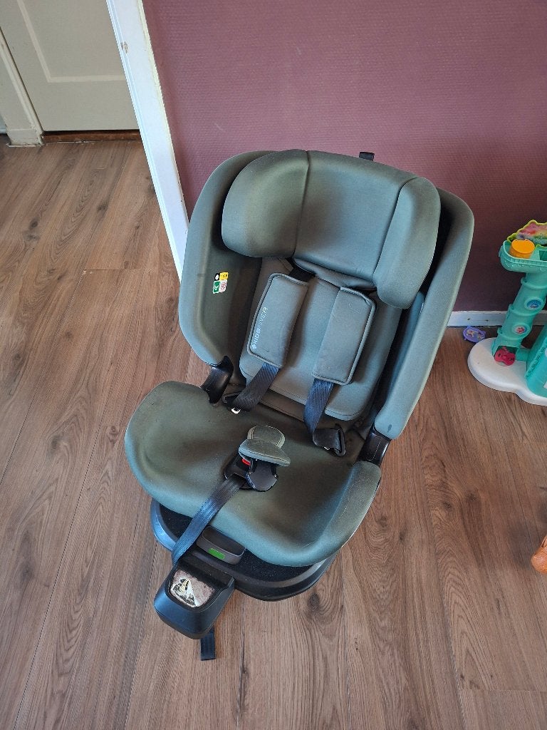 Groene draaibare autostoel, Gebruikt, 9 t/m 18 kg, Verstelbare rugleuning, Isofix
