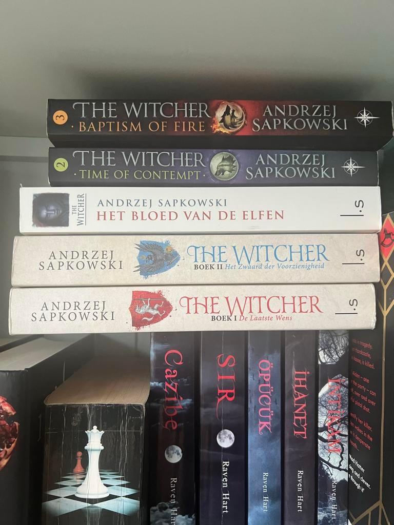 The Witcher Boekenreeks - Andrzej Sapkowski, Ophalen of Verzenden, Gelezen, Europa overig