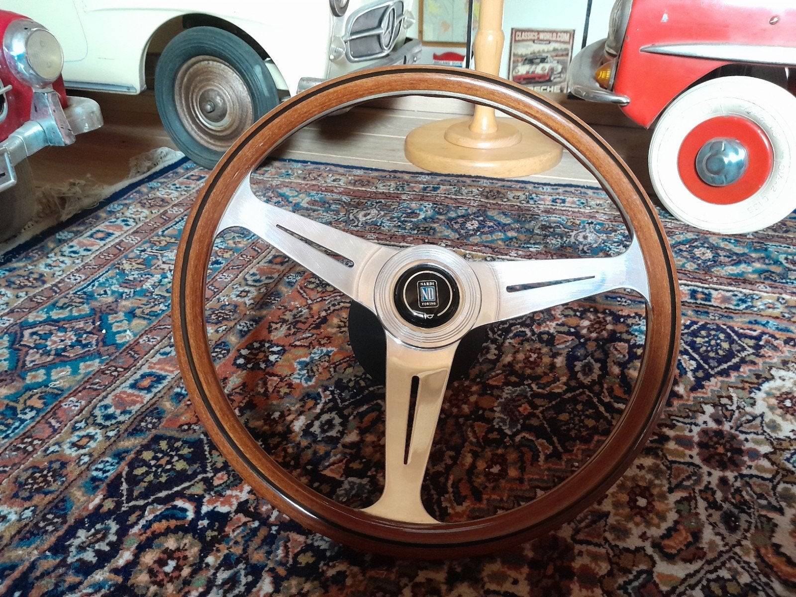 Nardi stuurwiel 38 cm mahoniehout met Mercedes naaf, Auto-onderdelen, Ophalen, Gebruikt, Ferrari